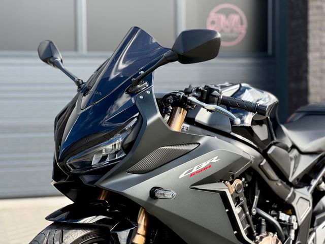 honda - cbr-650-r