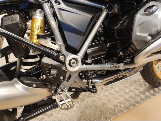 bmw - r-1250-gs-adventure