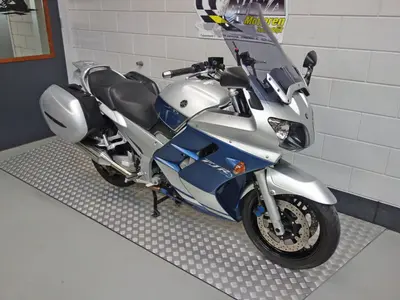 YAMAHA FJR 1300 – foto 2