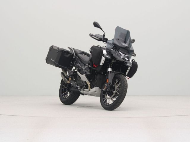 bmw - r-1300-gs-adventure-triple-black