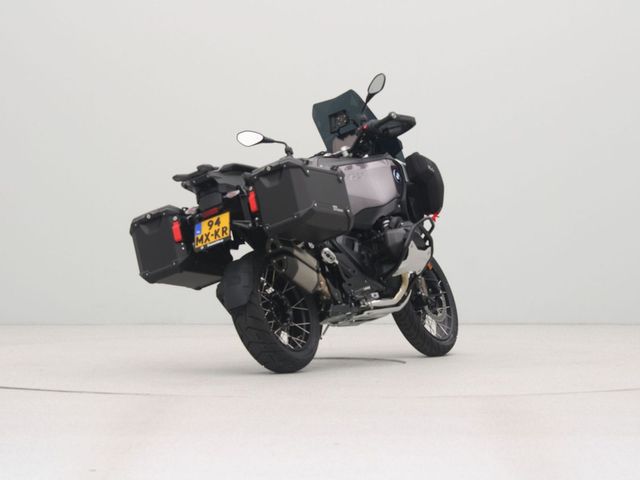 bmw - r-1300-gs-adventure-triple-black