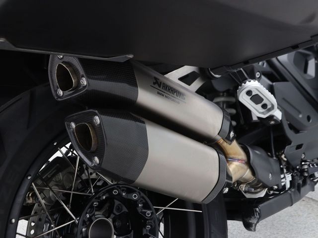 bmw - r-1300-gs-adventure-triple-black