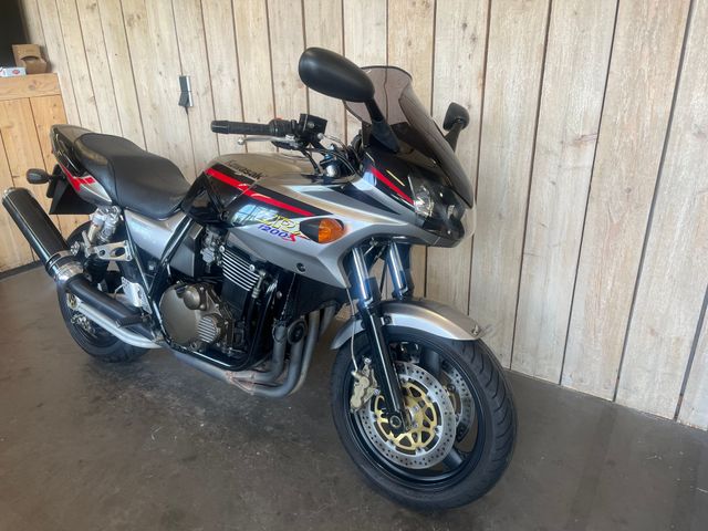 kawasaki - zrx-1200-s