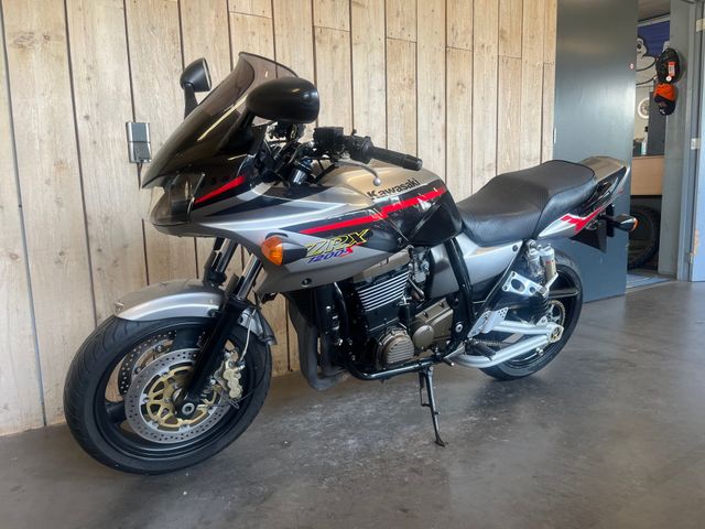 kawasaki - zrx-1200-s