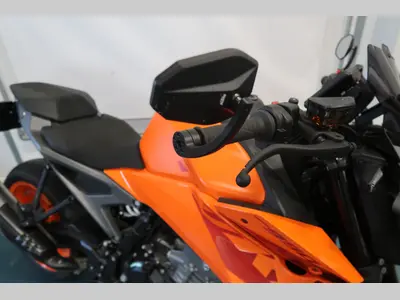 KTM 990 DUKE – foto 4