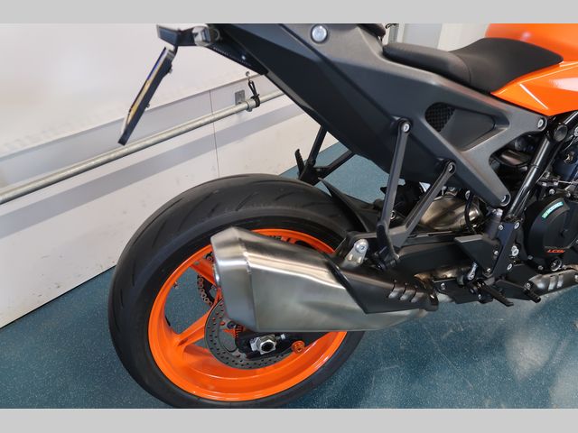ktm - 990-duke