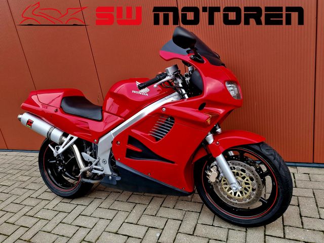 honda - vfr-750-f