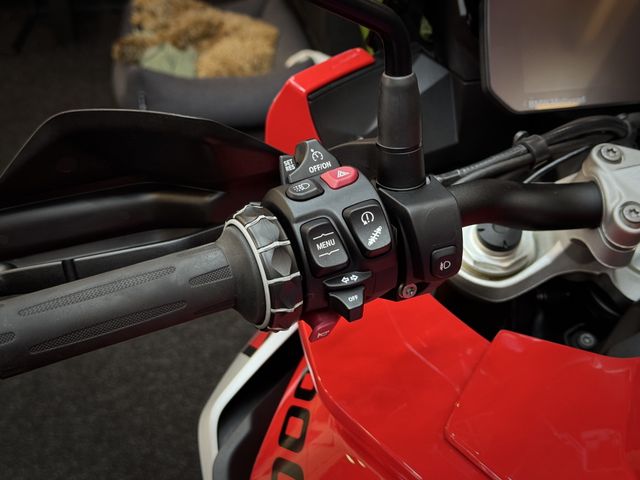 bmw - s-1000-xr
