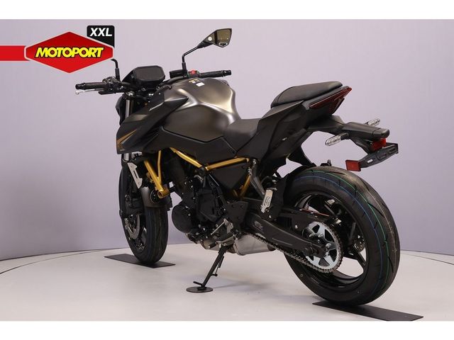 kawasaki - z650-s