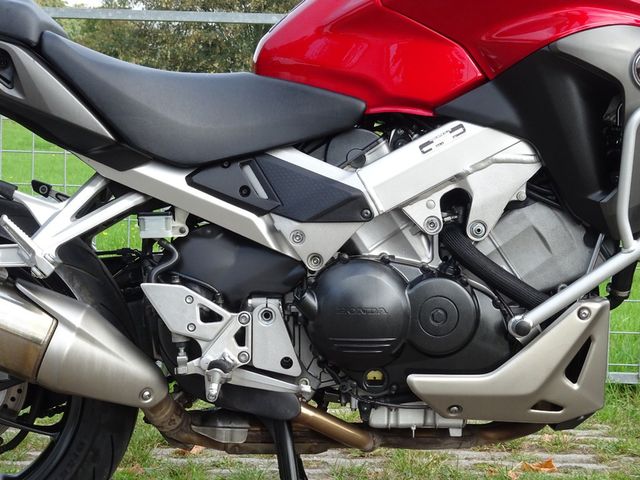 honda - vfr-800-x-crossrunner-abs