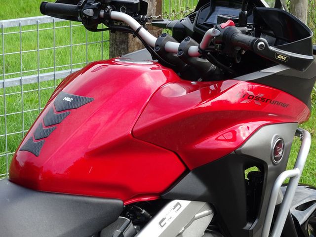 honda - vfr-800-x-crossrunner-abs