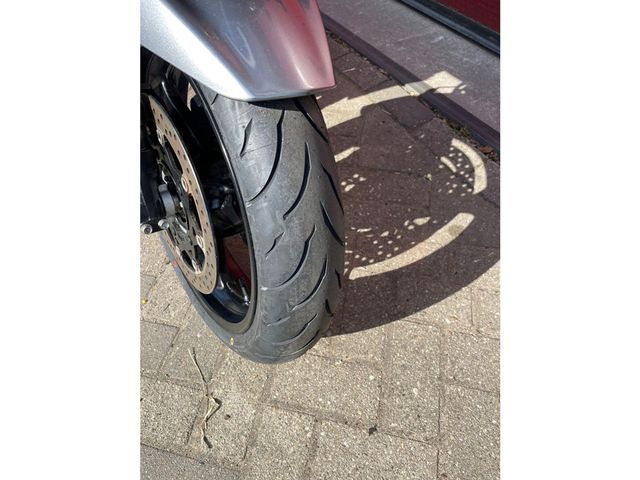 suzuki - bandit-1250-sa