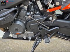 KTM 890 SMT 2024 occasion – foto 18 van 24