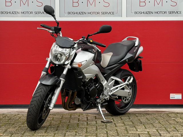 suzuki - gsr-600