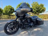 HARLEY-DAVIDSON STREET GLIDE SPECIAL FLHXS