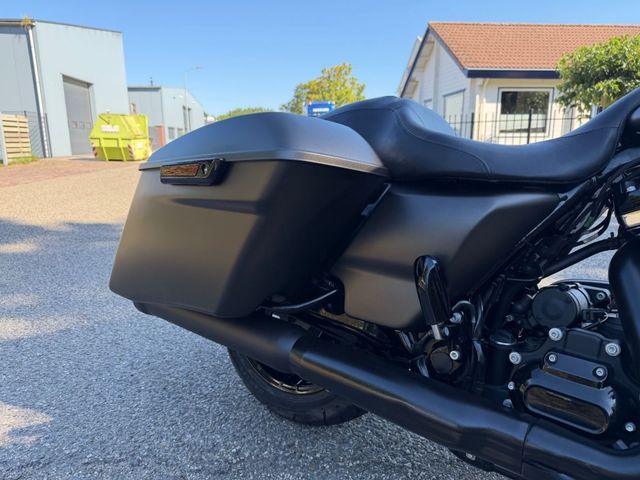 harley-davidson - street-glide-special-flhxs