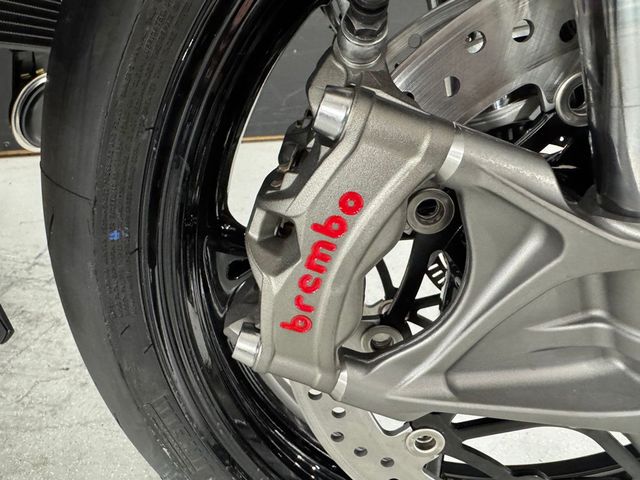 triumph - speed-triple-1200-rs