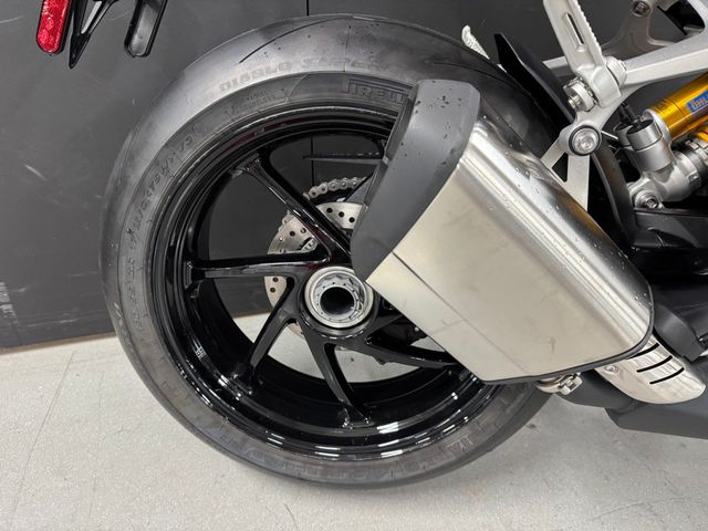 triumph - speed-triple-1200-rs