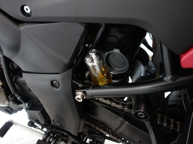 suzuki - v-strom-1050
