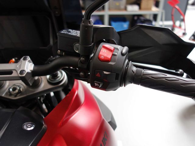 suzuki - v-strom-1050