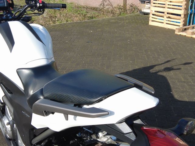 honda - nc-700-x-dct