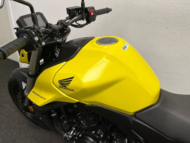 honda - cb-750-hornet