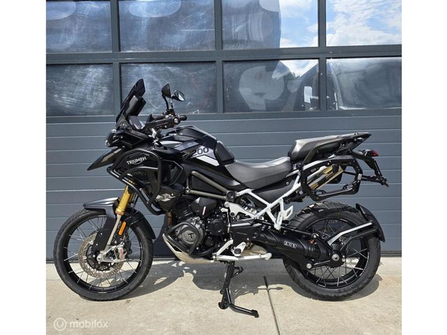 triumph - tiger-1200-rally-pro