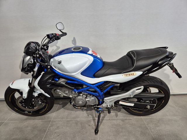 suzuki - gladius