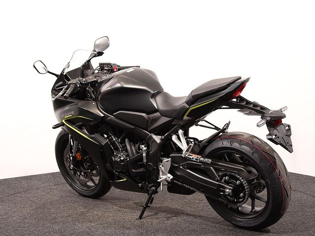 honda - cbr-650-r