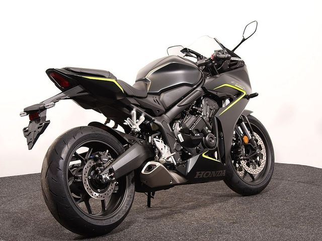 honda - cbr-650-r