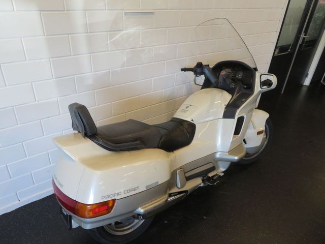 honda - pc-800-pacific-coast