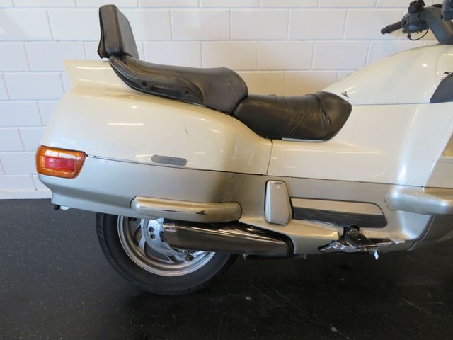 honda - pc-800-pacific-coast