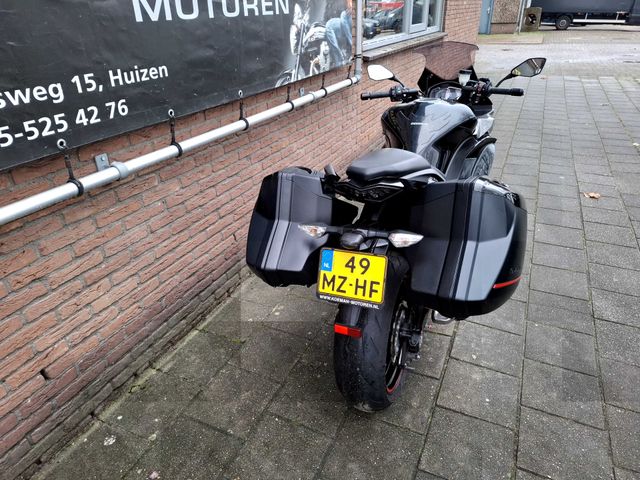 kawasaki - z-1000-sx-tourer-abs