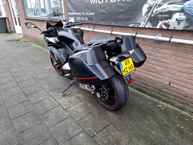 kawasaki - z-1000-sx-tourer-abs