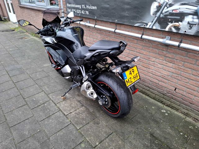 kawasaki - z-1000-sx-tourer-abs