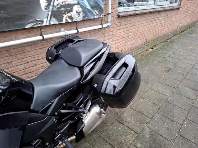 kawasaki - z-1000-sx-tourer-abs