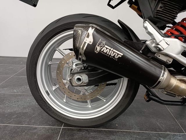 bmw - f-900-r