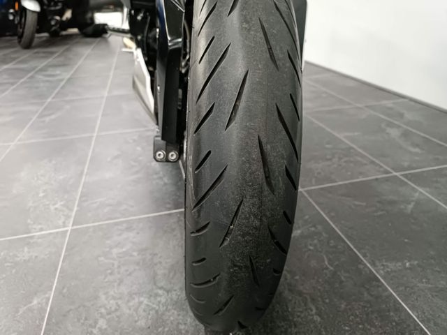 bmw - f-900-r