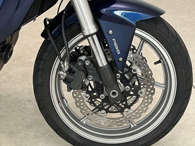 kawasaki - z-750-abs