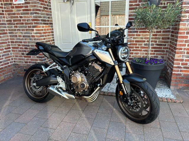 honda - cb-650-r-neo-sports-cafe