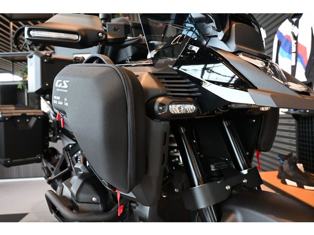 bmw - r-1300-gs-adventure