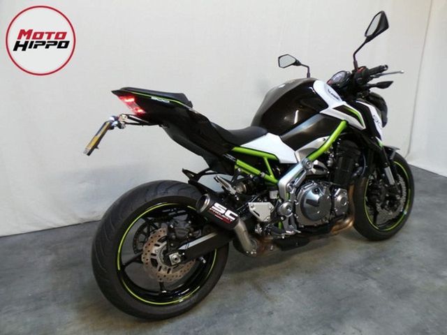 kawasaki - z900