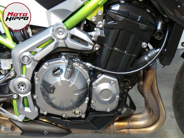 kawasaki - z900