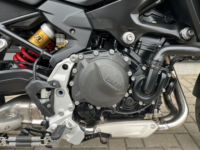 bmw - f-800-gs