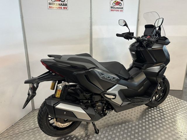 honda - adv-350