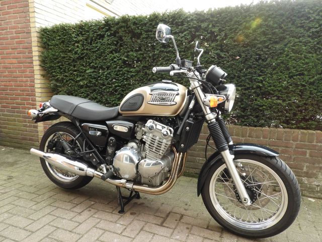 triumph - thunderbird