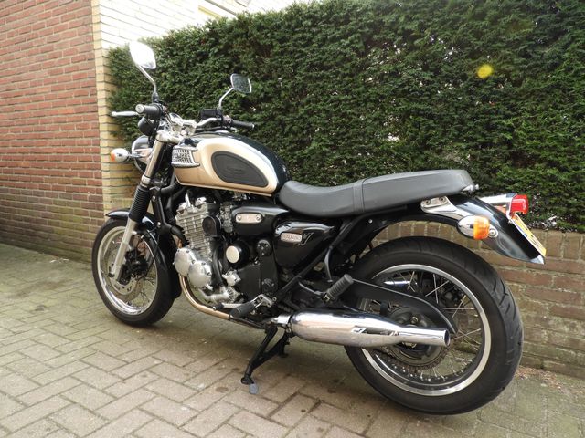 triumph - thunderbird