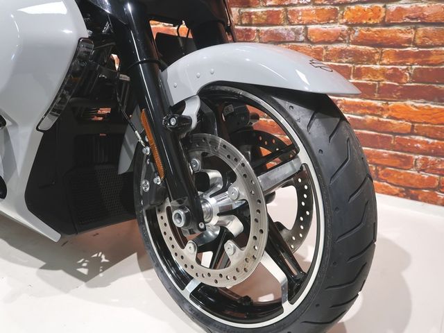 harley-davidson - flhxu-street-glide-ultra