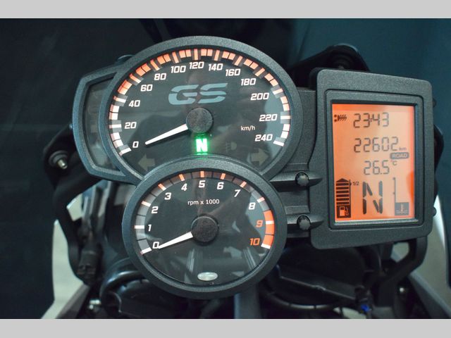 bmw - f-800-gs