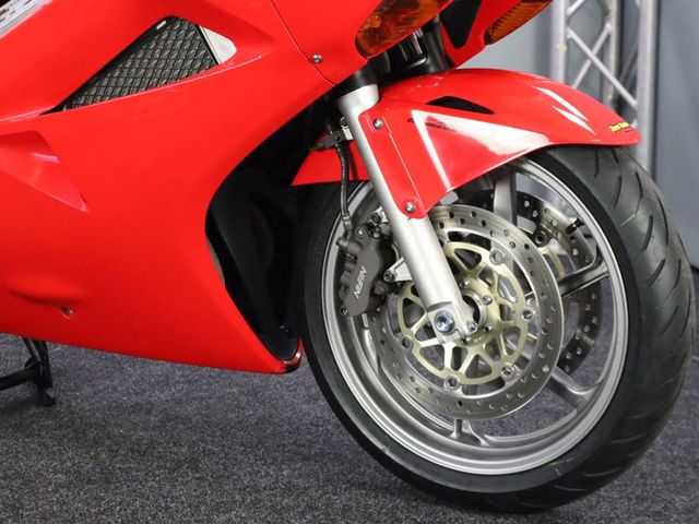 honda - vfr-800-fi-vtec